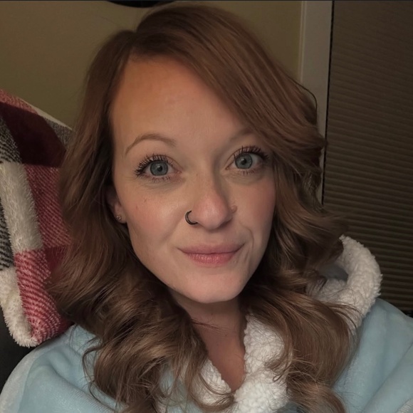 Meet the Posher Other - Meet your Posher, Katelynn